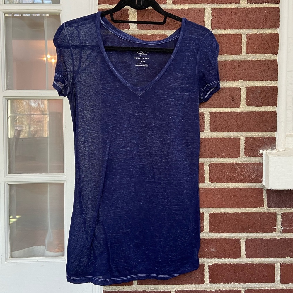 AE T-Shirt